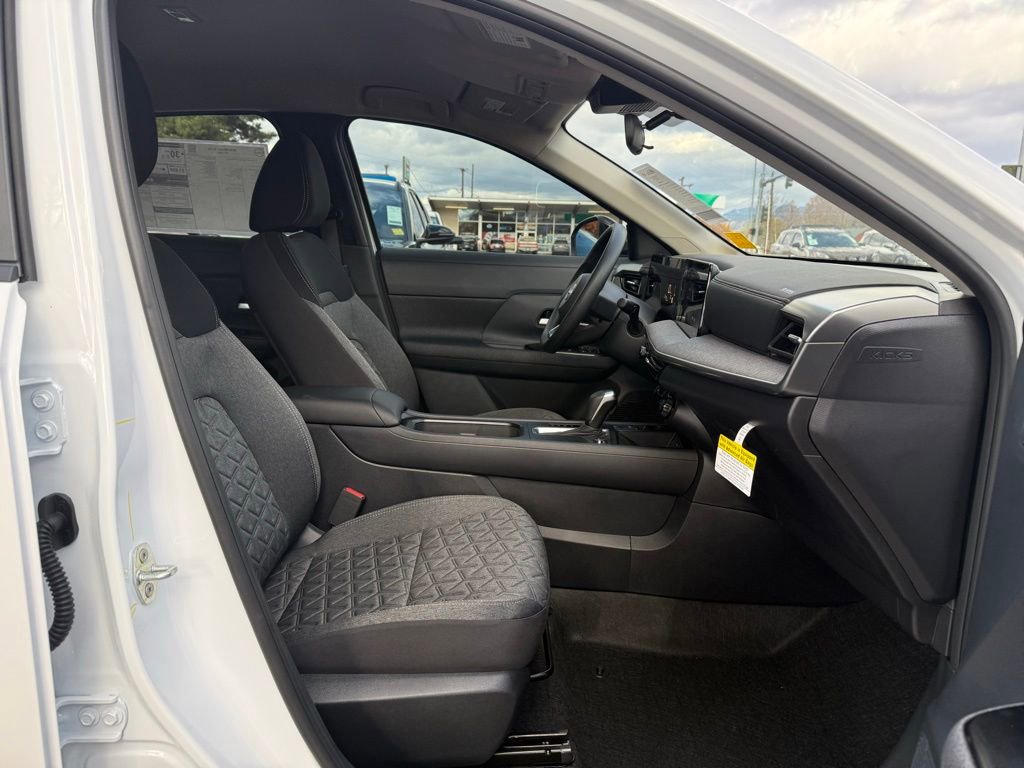 New 2026 Nissan Kicks SV w/ Illumination Package image 16