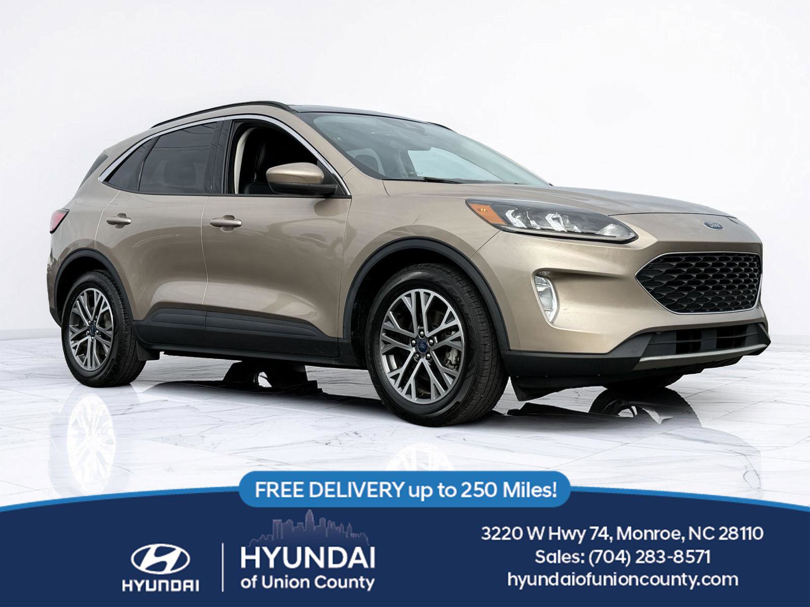 Used 2021 Ford Escape SEL w/ Technology Package