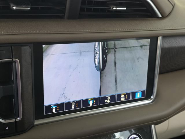Used 2021 GMC Yukon XL Denali w/ LPO, Illumination Package RWD image 27