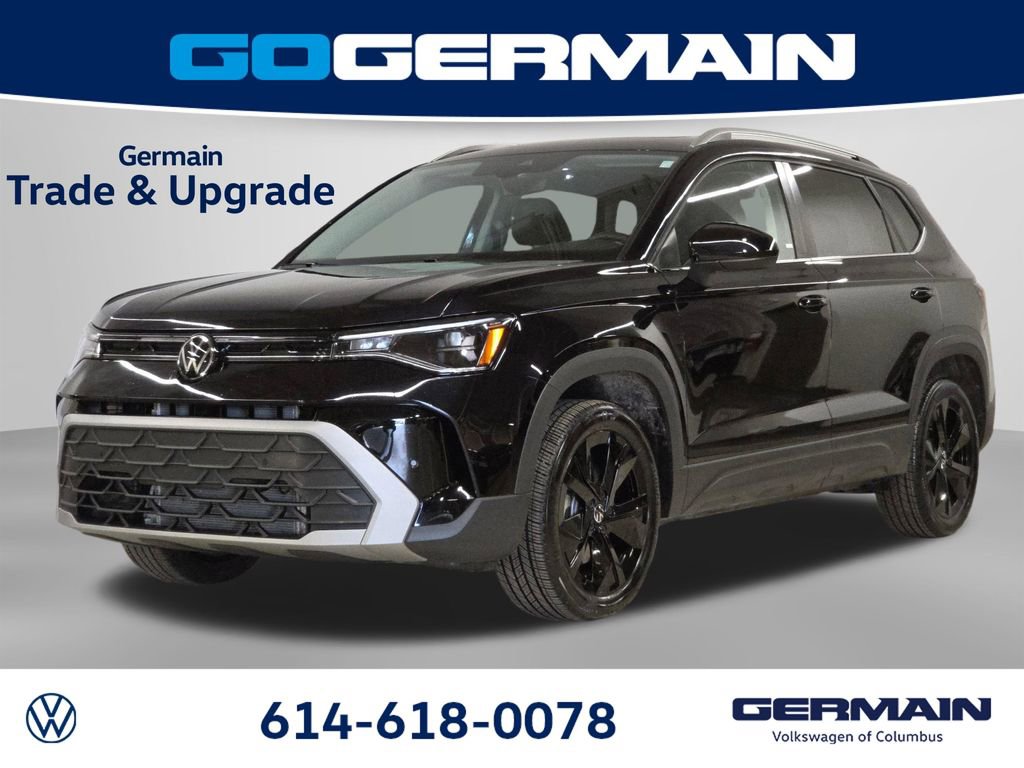 Used 2025 Volkswagen Taos SE image 1