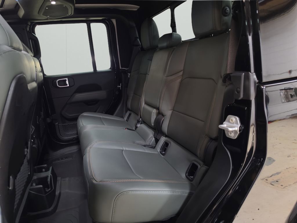 New 2026 Jeep Gladiator Mojave w/ Safety Group image 16
