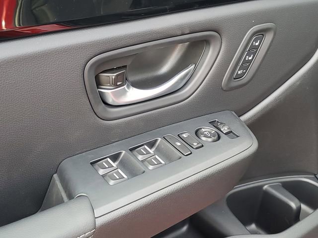 New 2025 Honda Pilot Touring image 11