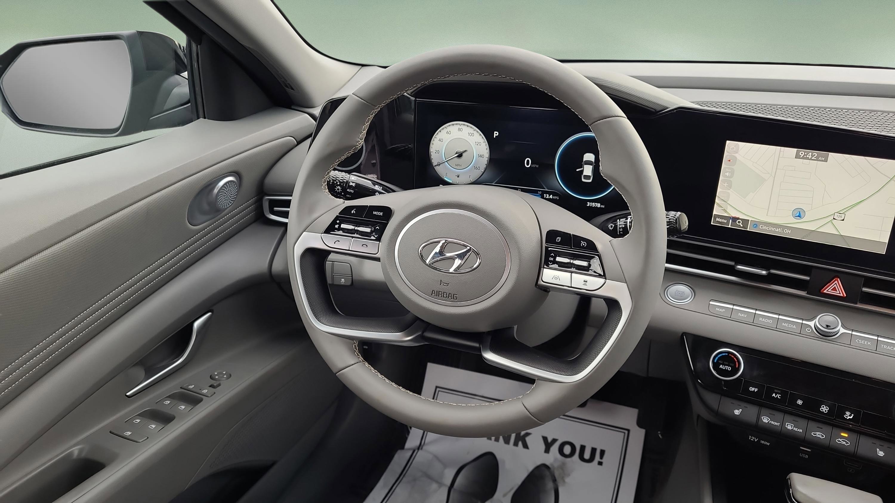 Used 2023 Hyundai Elantra SEL w/ Convenience Package FWD image 12