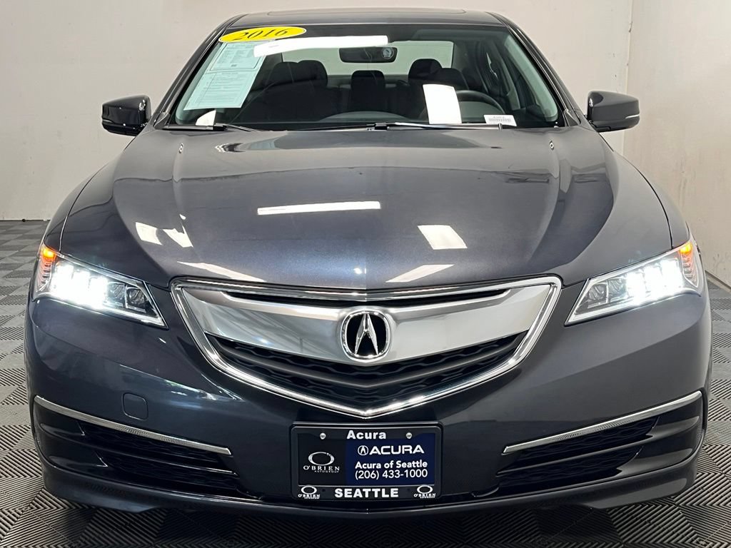 Used 2016 Acura TLX V6 w/ Technology Package FWD image 2