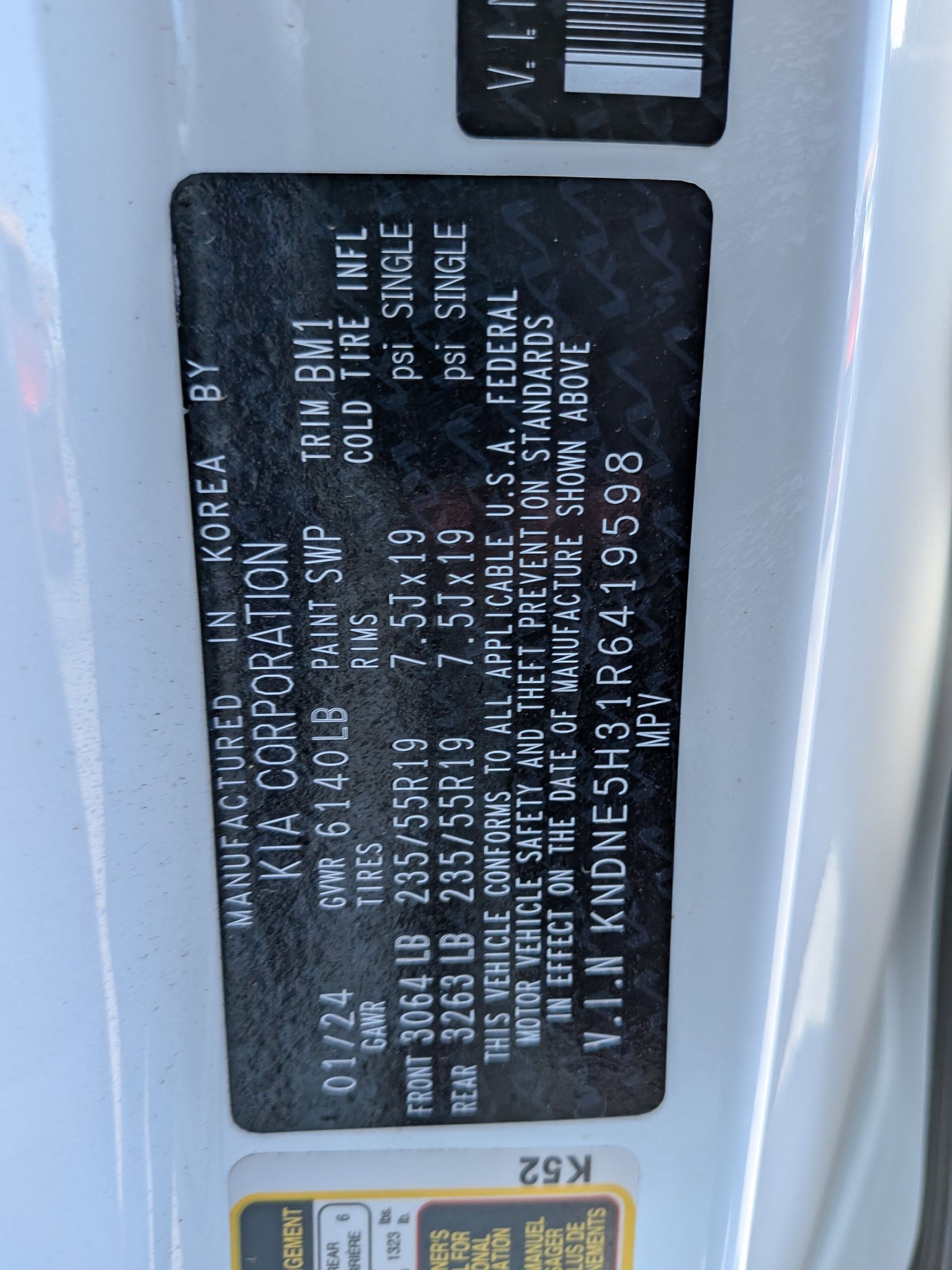 Used 2024 Kia Carnival SX Prestige FWD image 32