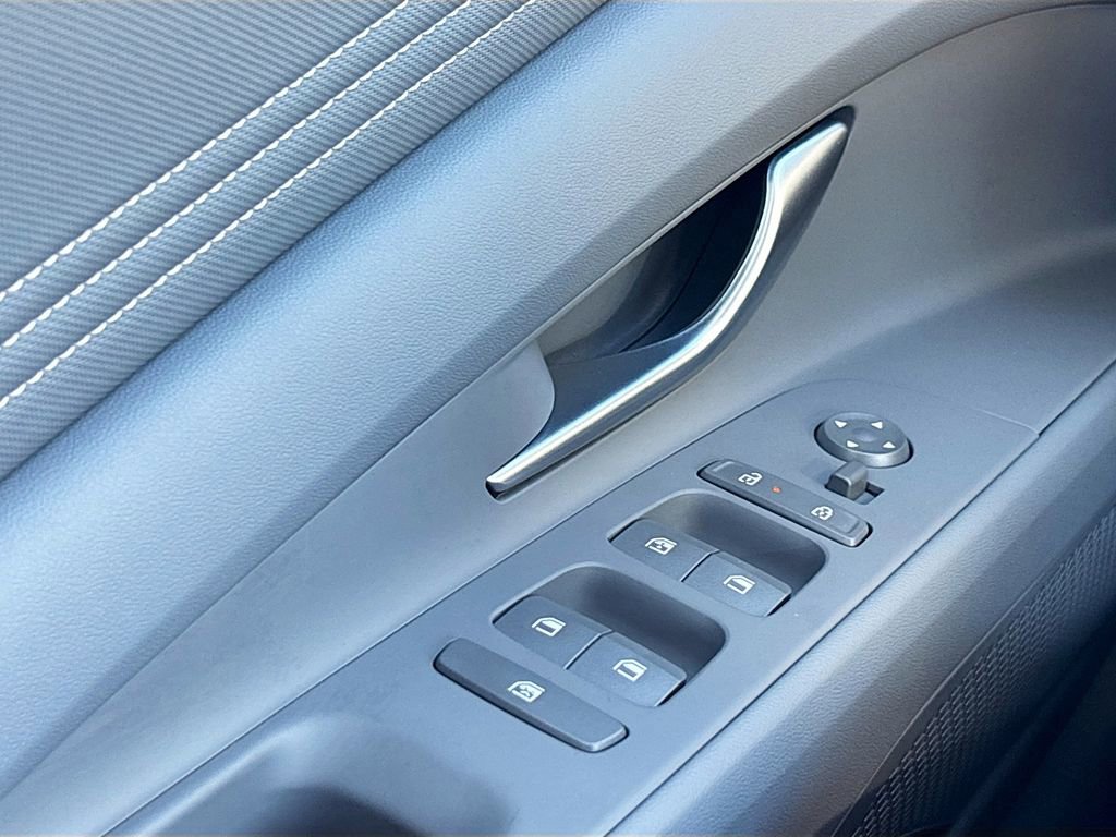 New 2026 Hyundai Elantra Sport image 17