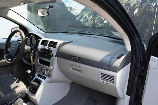 Used 2007 Dodge Caliber SXT FWD image 24