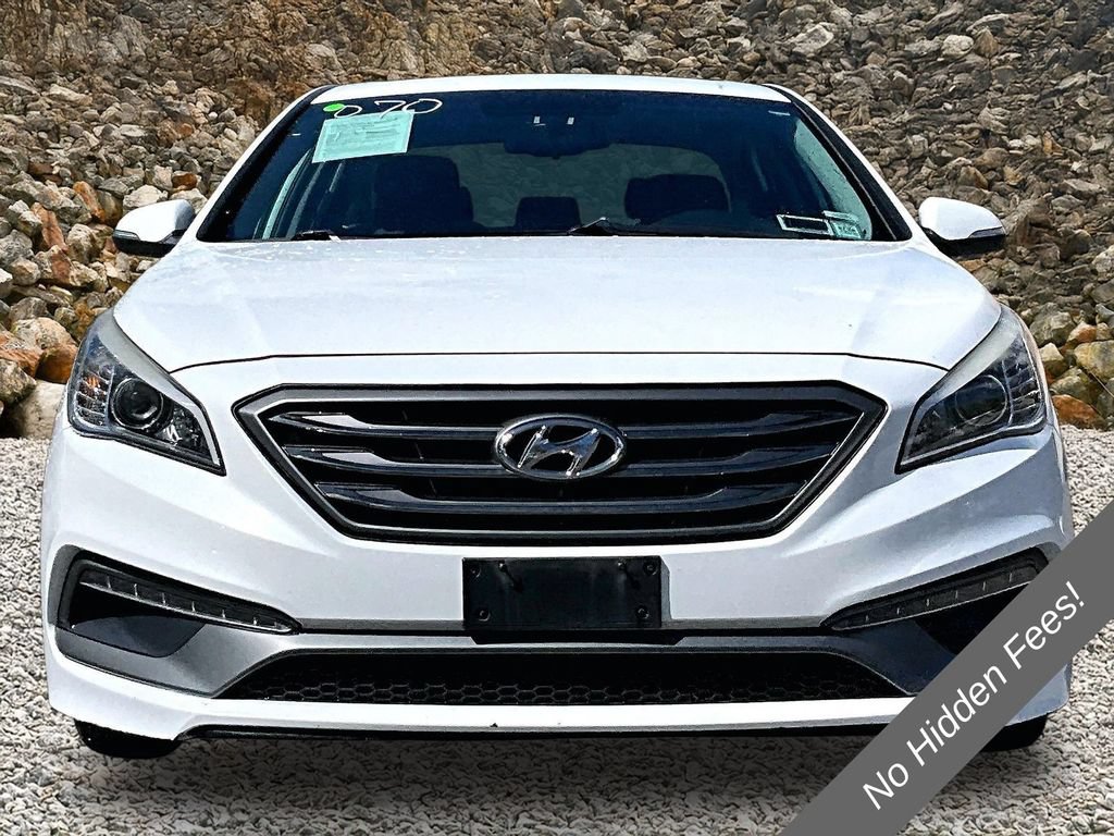 Used 2017 Hyundai Sonata Sport w/ Value Edition Package 02 FWD image 3