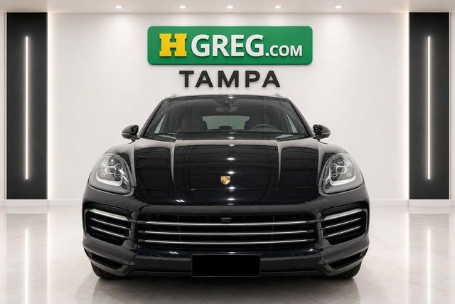 Used 2023 Porsche Cayenne w/ Premium Package AWD/4WD image 7