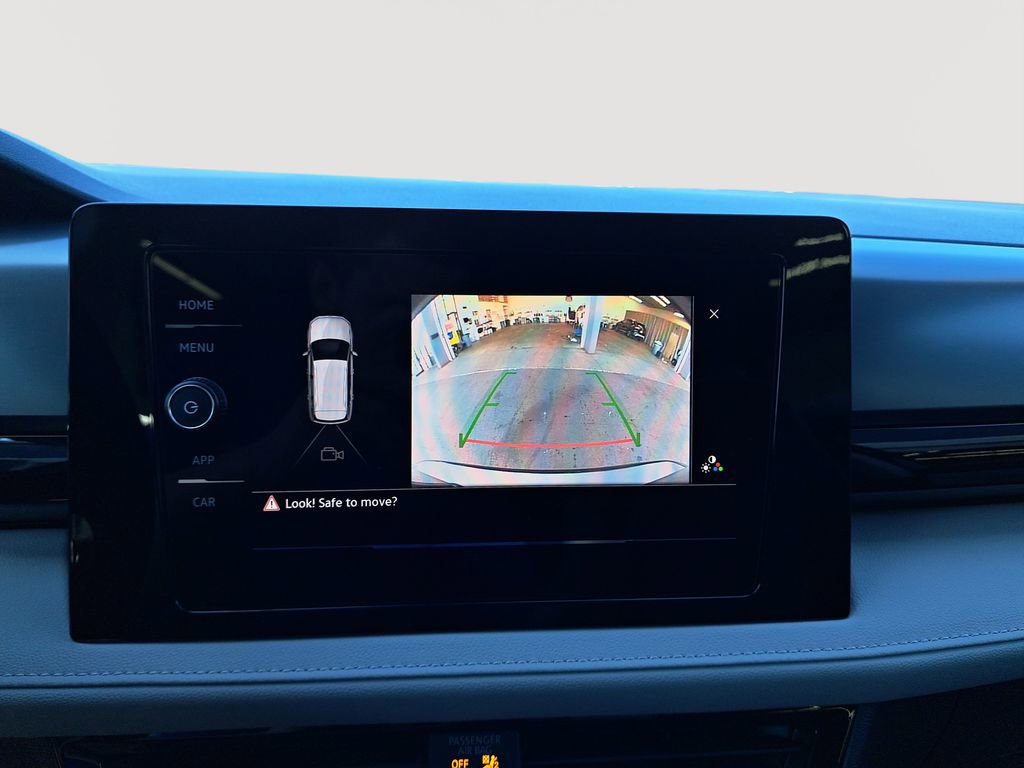 New 2025 Volkswagen Taos S image 25