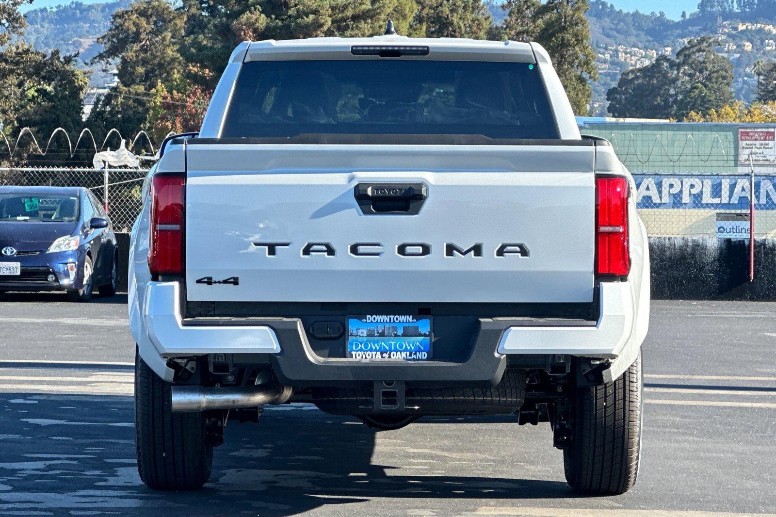 New 2025 Toyota Tacoma TRD Sport image 6