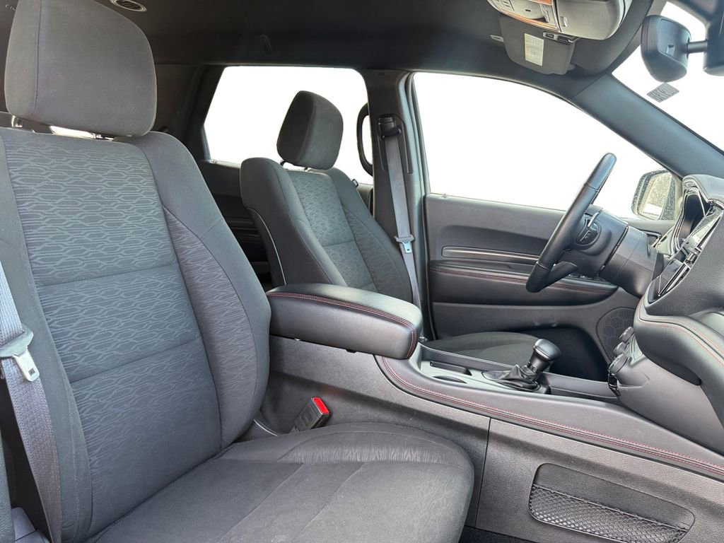 Used 2025 Dodge Durango GT AWD/4WD image 15