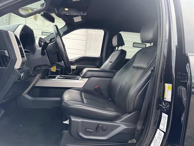 Used 2022 Ford F450 Lariat w/ FX4 Off-Road Package image 9