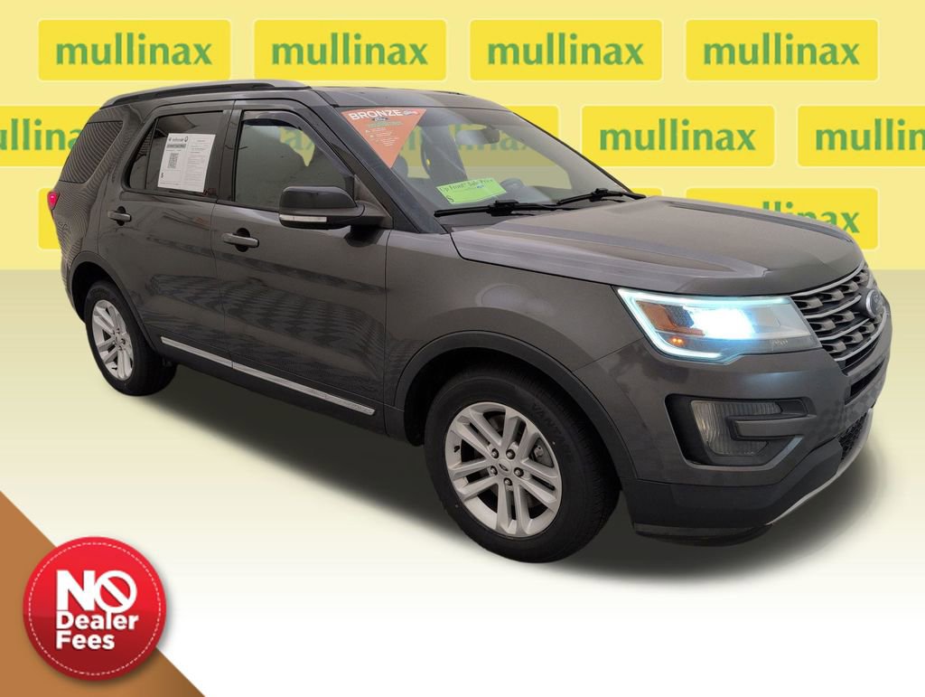 Used 2016 Ford Explorer XLT w/ Equipment Group 201A image 1
