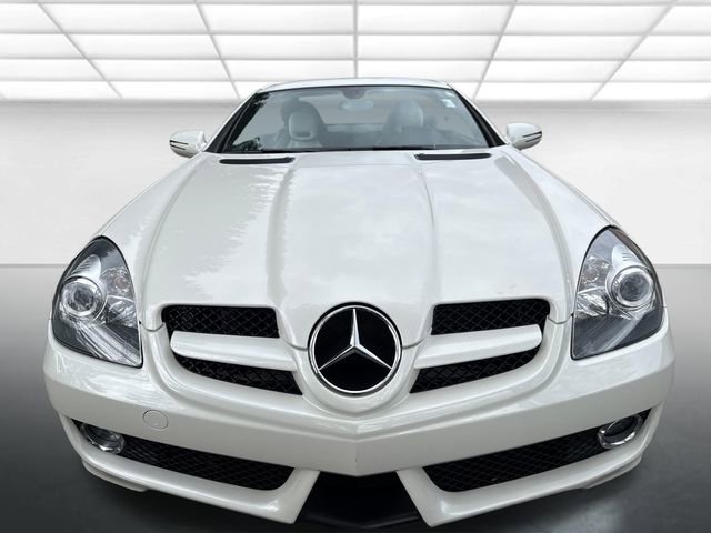Used 2010 Mercedes-Benz SLK 300 image 8