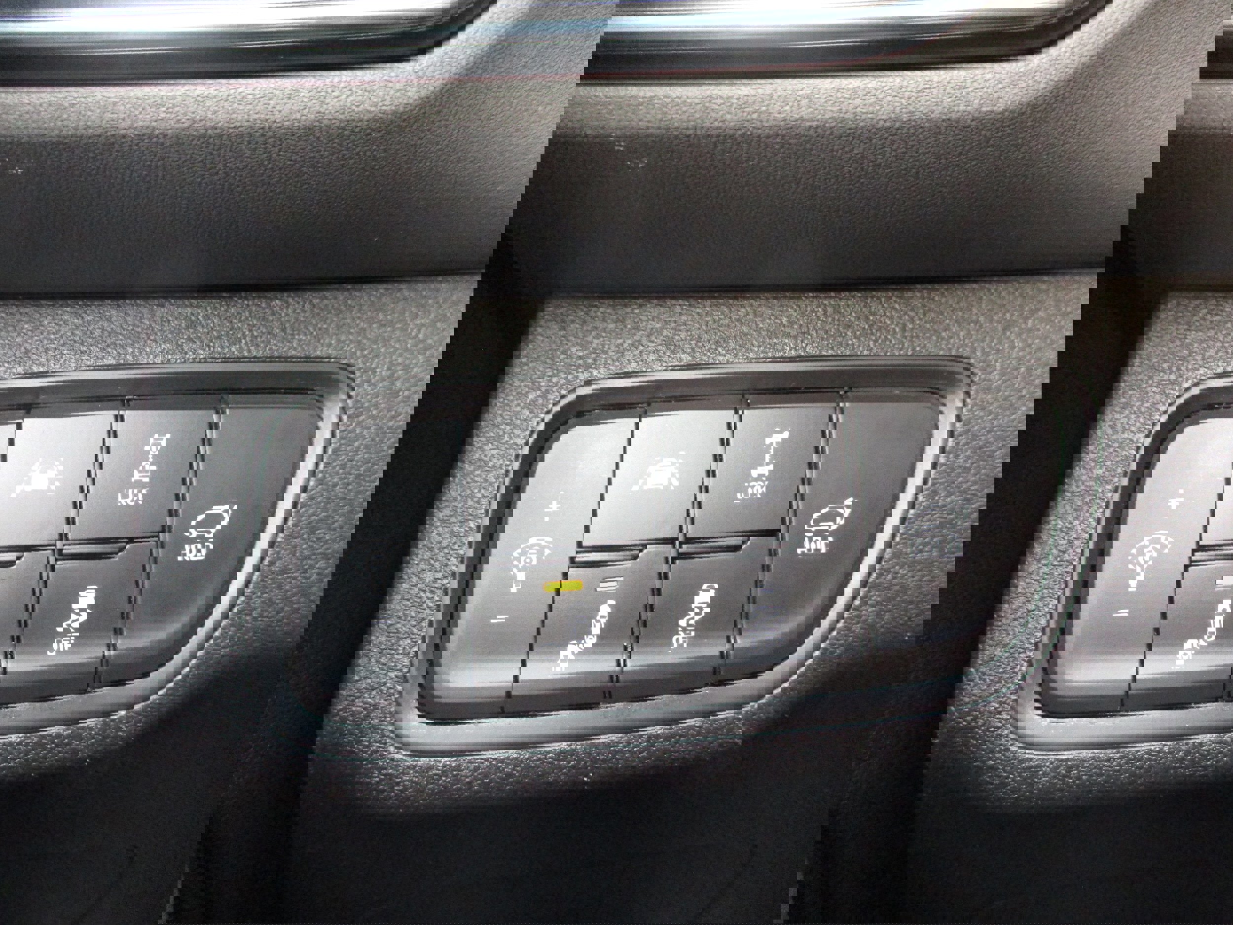 Used 2020 Hyundai Santa Fe SEL w/ Convenience + Premium Package image 29