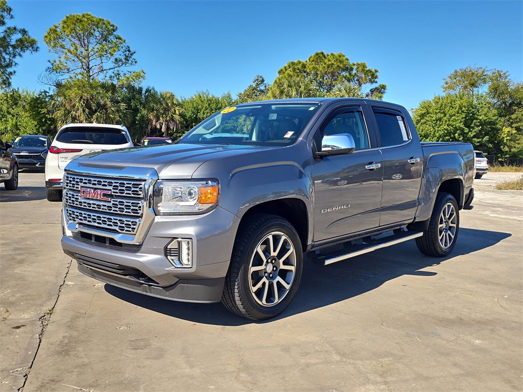 Used 2022 GMC Canyon Denali image 4