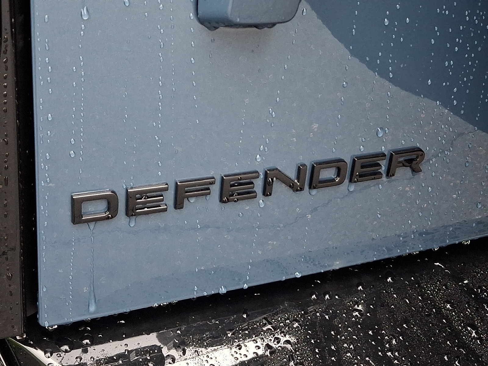 New 2026 Land Rover Defender 110 X-Dynamic SE AWD/4WD image 18