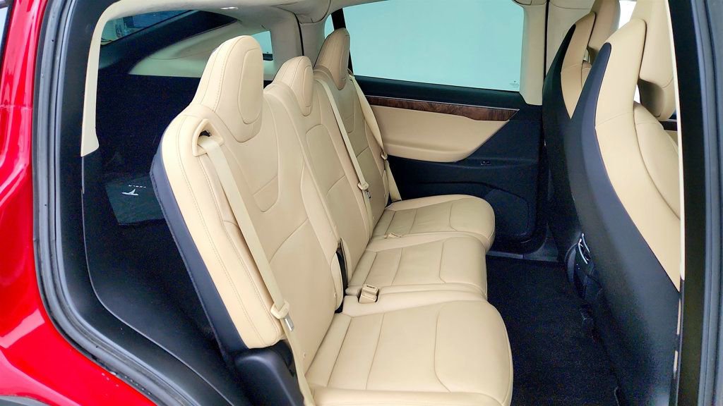 Used 2017 Tesla Model X 100D image 27