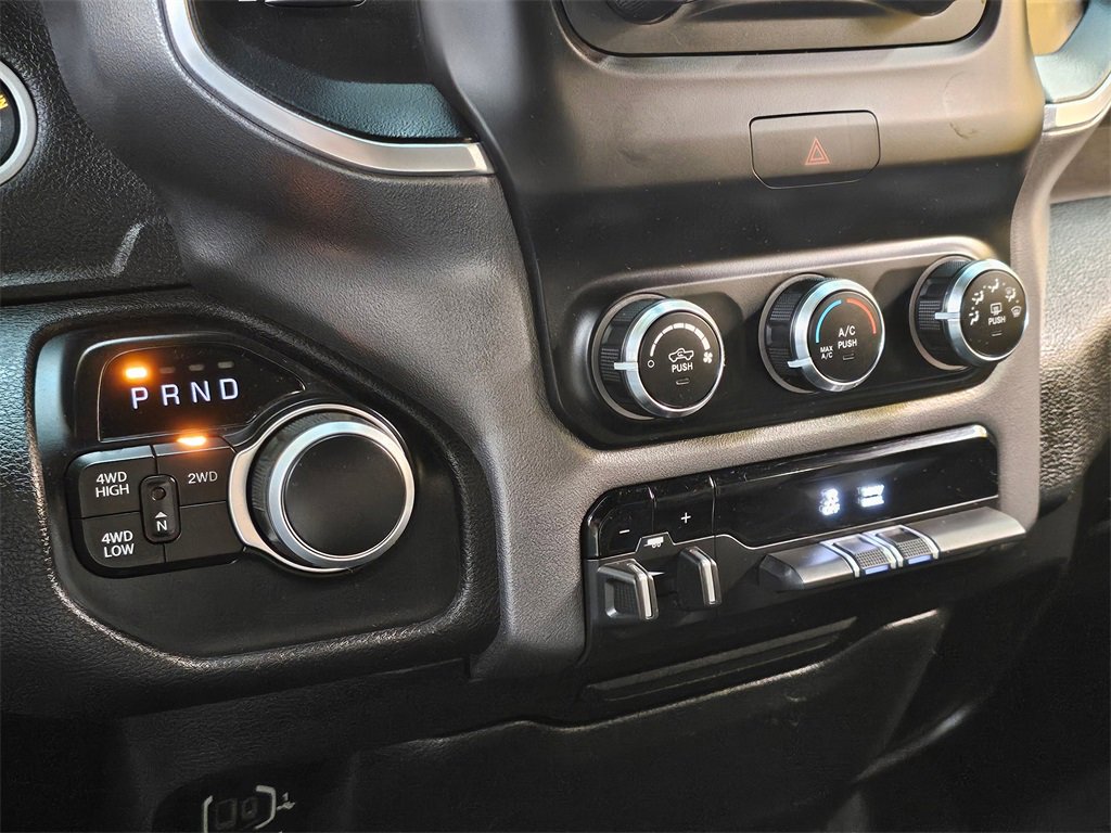 Used 2021 RAM 2500 Big Horn image 27