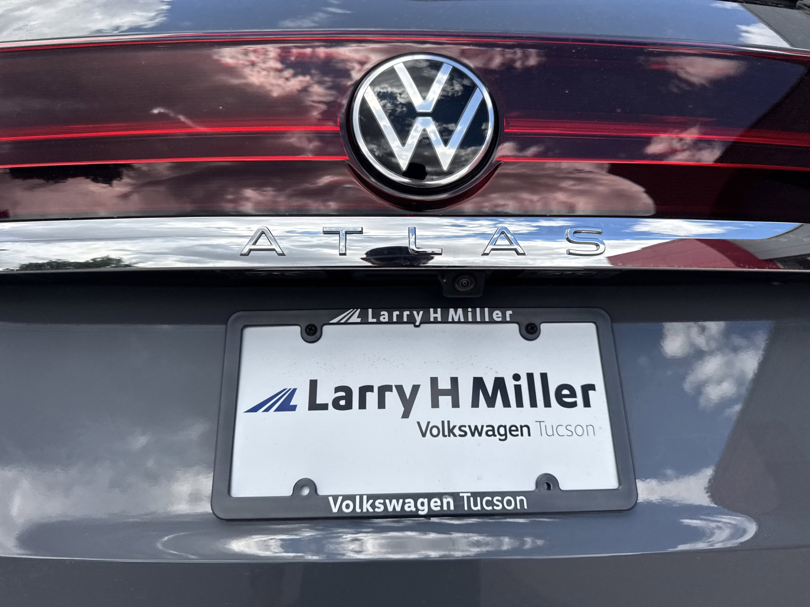 New 2026 Volkswagen Atlas SE image 7