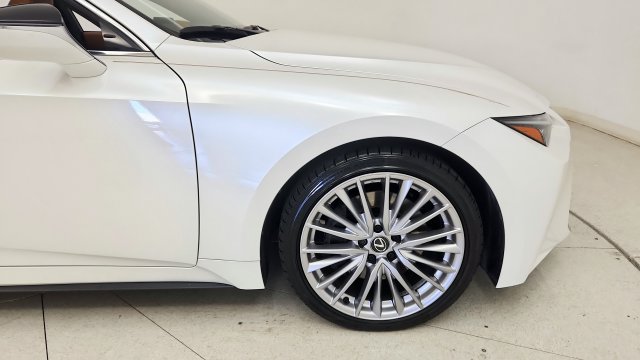 Used 2024 Lexus IS 300 w/ Premium Package RWD image 21