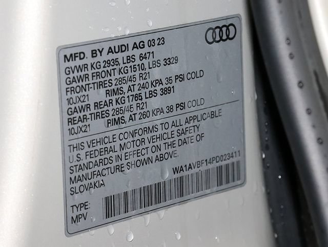 Used 2023 Audi Q8 Premium w/ Convenience Package AWD/4WD image 37