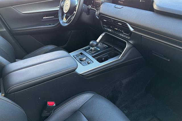 Certified 2025 MAZDA CX-90 Plug-In Hybrid w/Premium Sport image 17