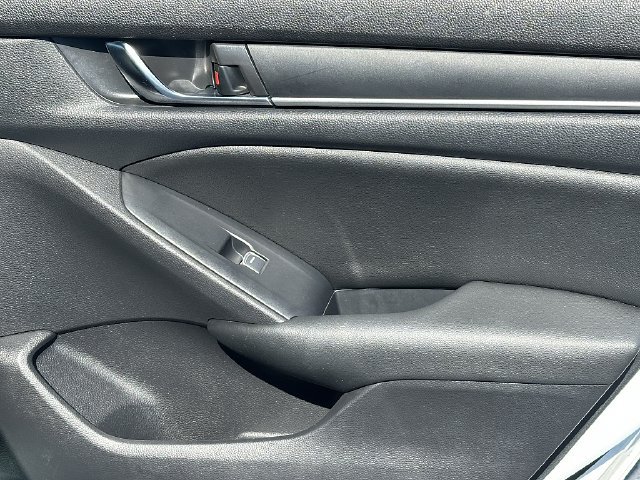 Used 2020 Honda Accord Sport image 13