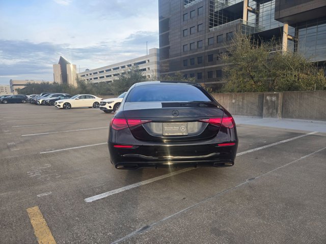 Used 2022 Mercedes-Benz S 580 4MATIC Sedan image 5