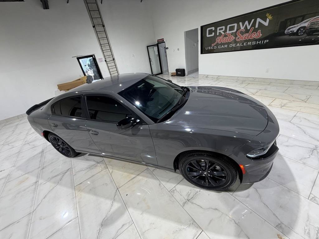 Used 2023 Dodge Charger SXT w/ Blacktop Package AWD/4WD image 5
