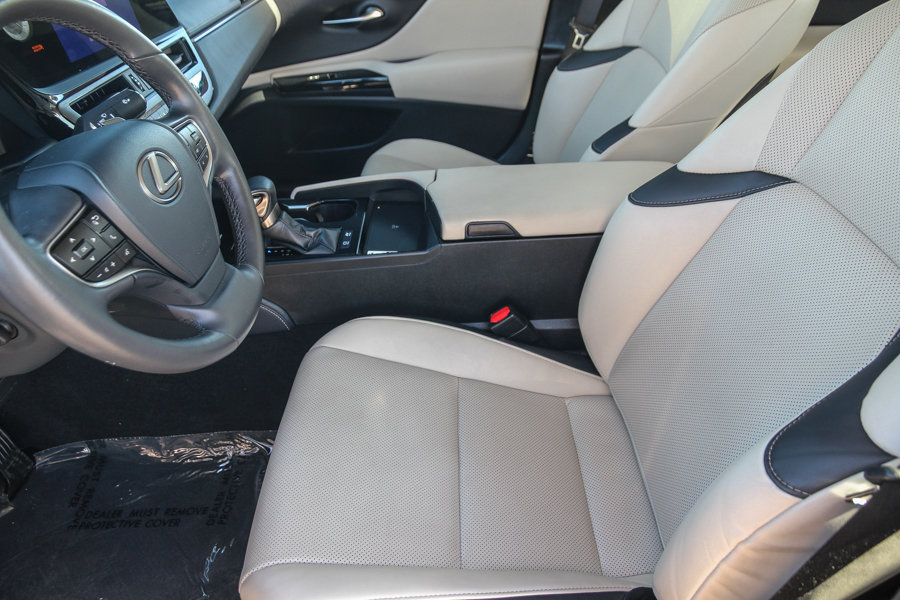 Certified 2024 Lexus ES 300h w/ Premium Package FWD image 19