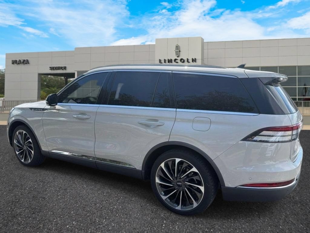 Certified 2022 Lincoln Aviator Reserve w/ Equipment Group 201A RWD image 5