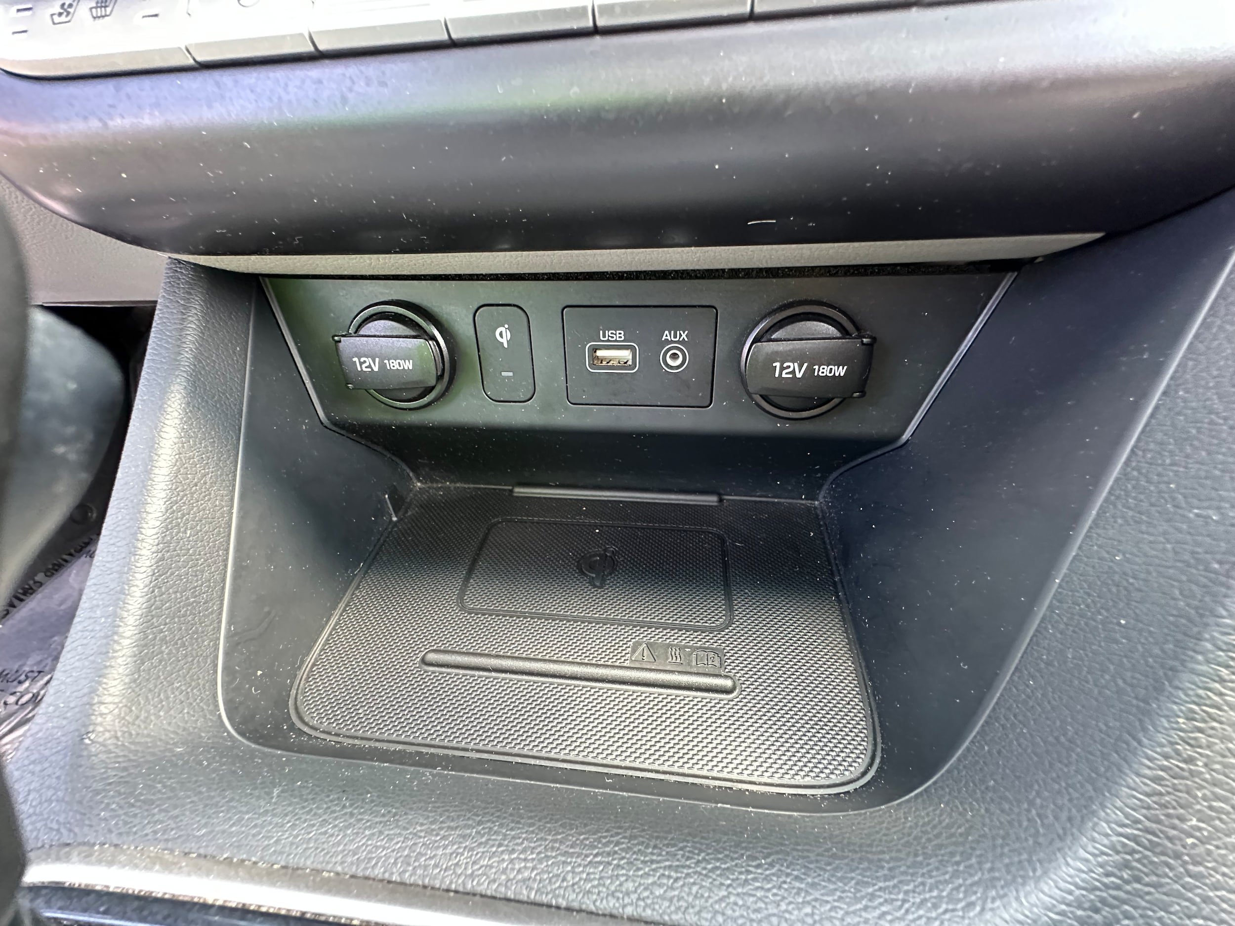Used 2018 Hyundai Sonata Limited w/ Limited Ultimate Package 03 FWD image 25