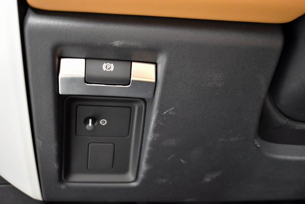 Used 2024 Land Rover Defender 130 S image 13