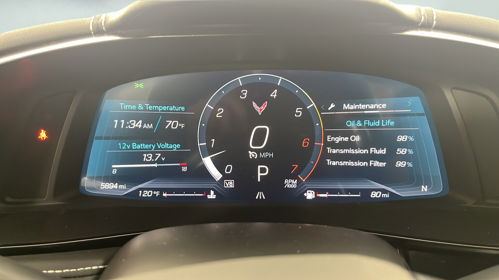 Used 2024 Chevrolet Corvette Stingray Preferred Cpe w/ Z51 Performance Package RWD image 25