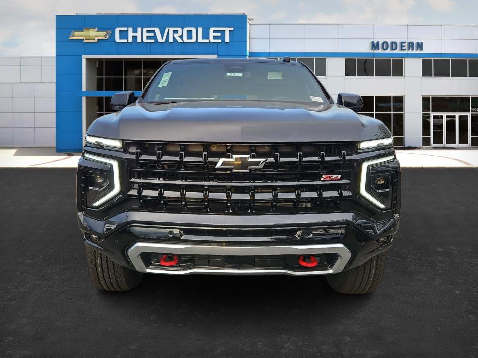 New 2026 Chevrolet Suburban Z71 w/ Z71 Off-Road Package image 7