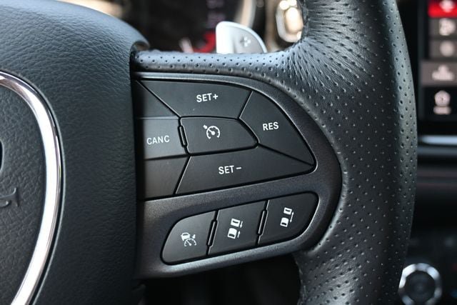Used 2025 Dodge Durango R/T AWD/4WD image 39