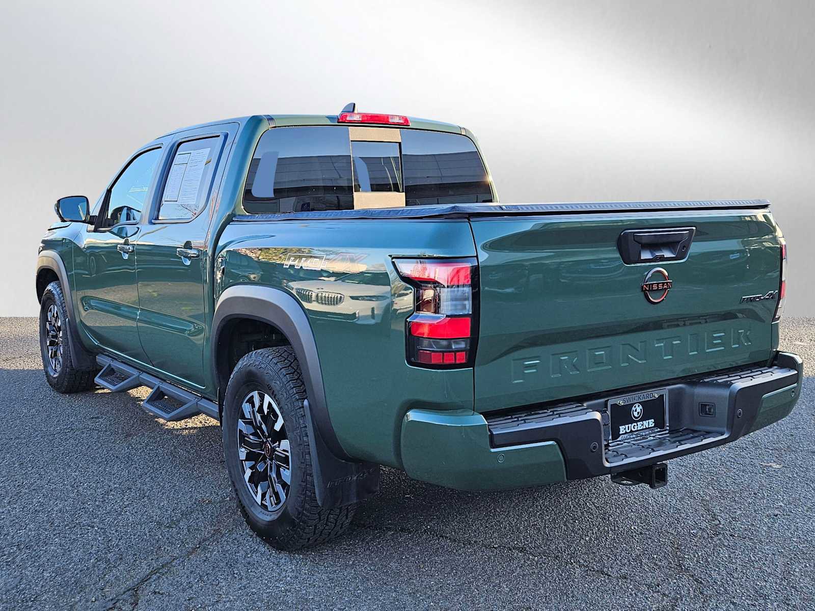 Used 2023 Nissan Frontier PRO-4X w/ Pro Convenience Package image 5