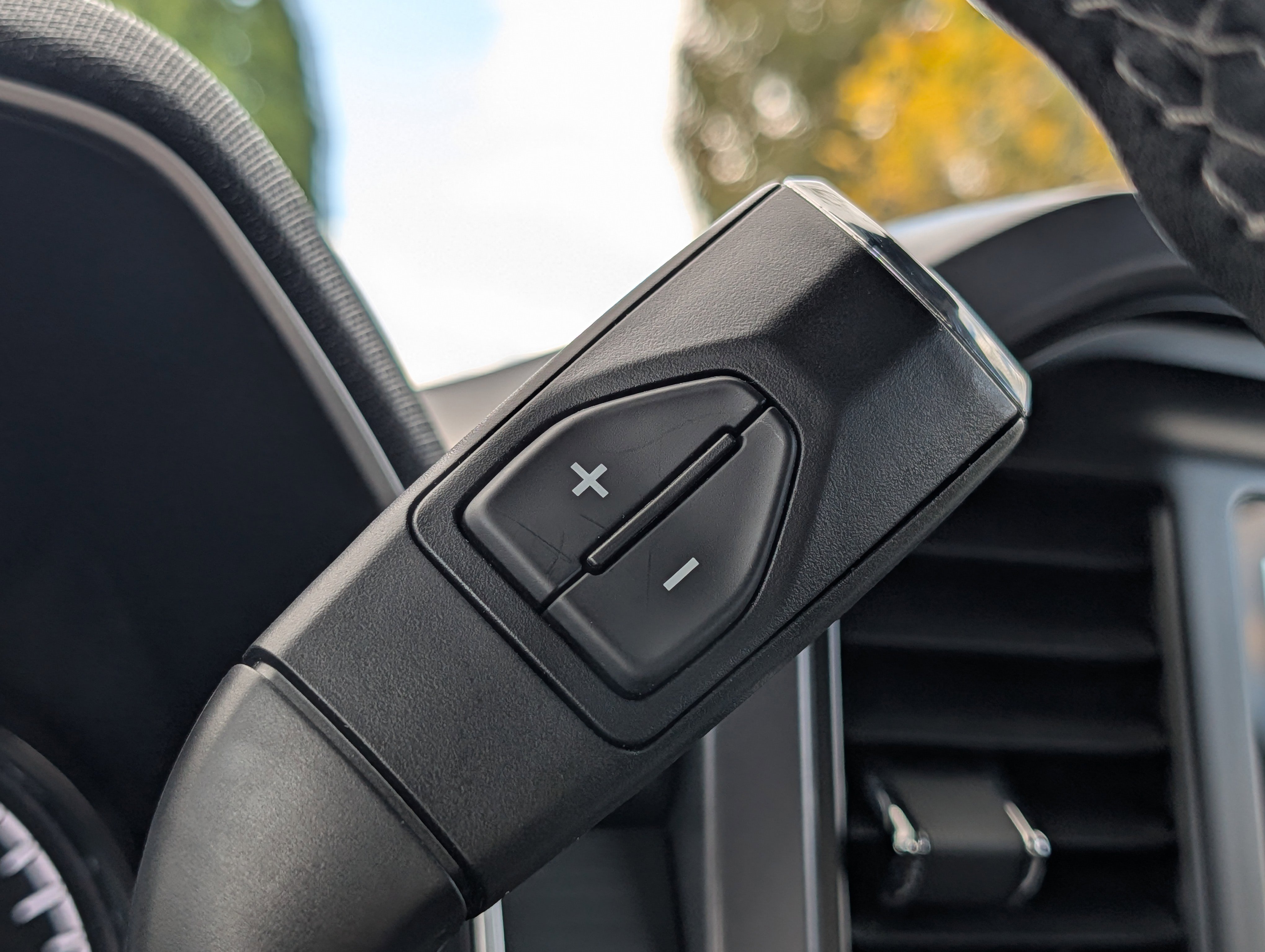 Used 2023 Ford F150 XLT w/ Equipment Group 302A High image 29