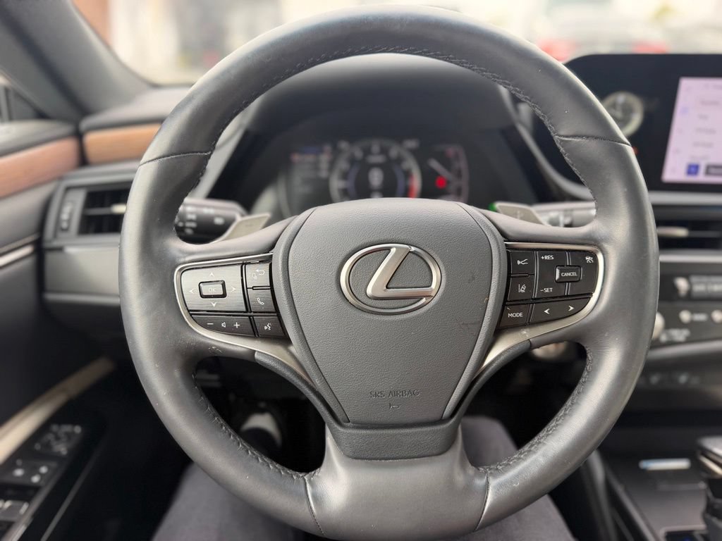 Used 2023 Lexus ES 350 w/ Premium Package FWD image 6