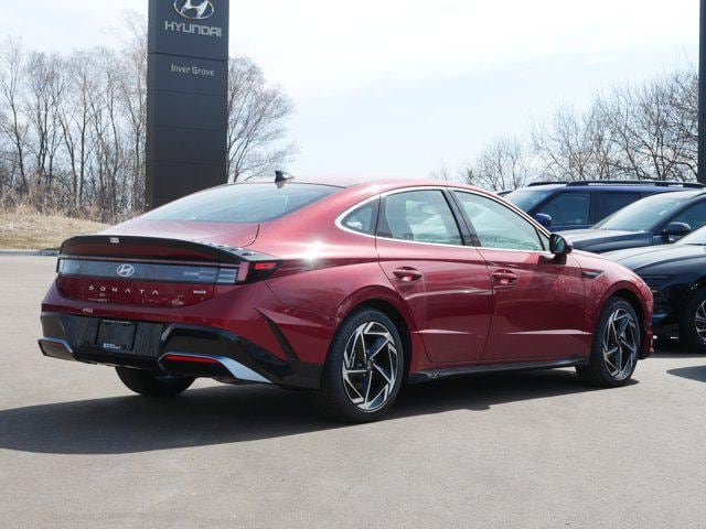 New 2026 Hyundai Sonata SEL AWD/4WD image 3