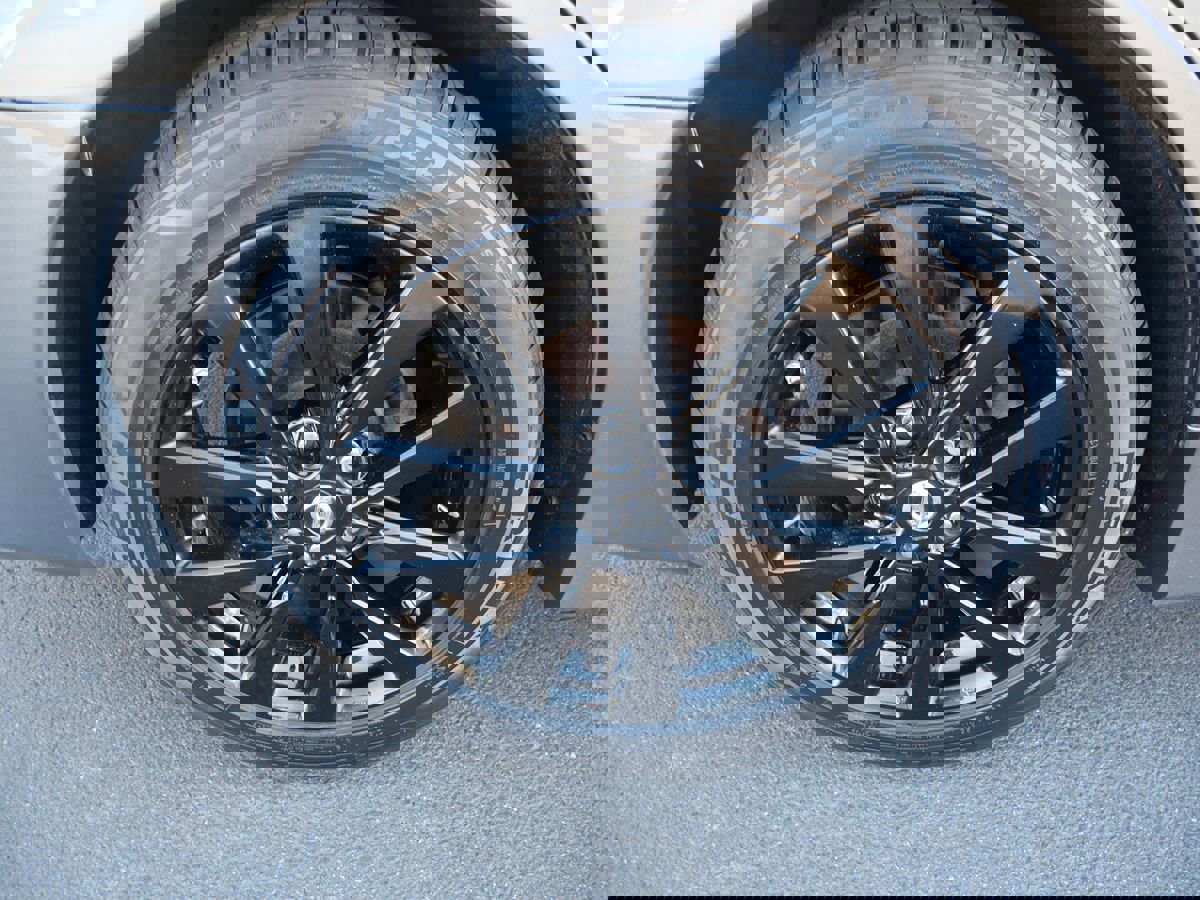 Used 2017 Nissan Altima 2.5 SL w/ Moonroof Package image 33