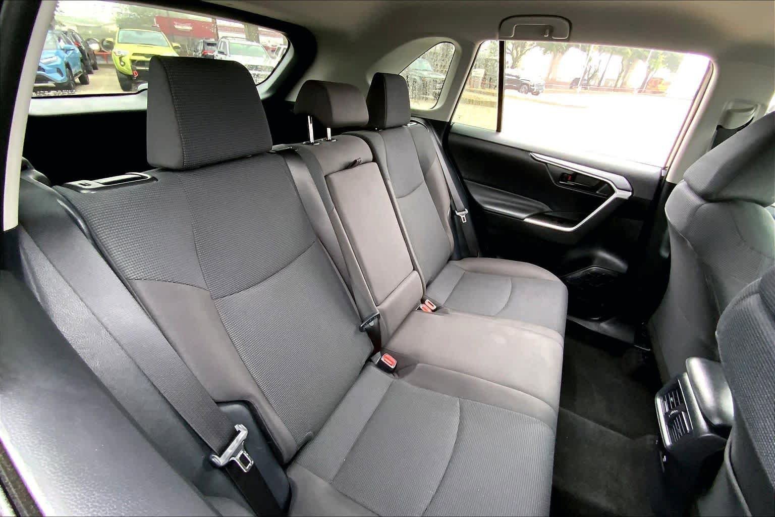 Used 2025 Toyota RAV4 LE FWD image 19