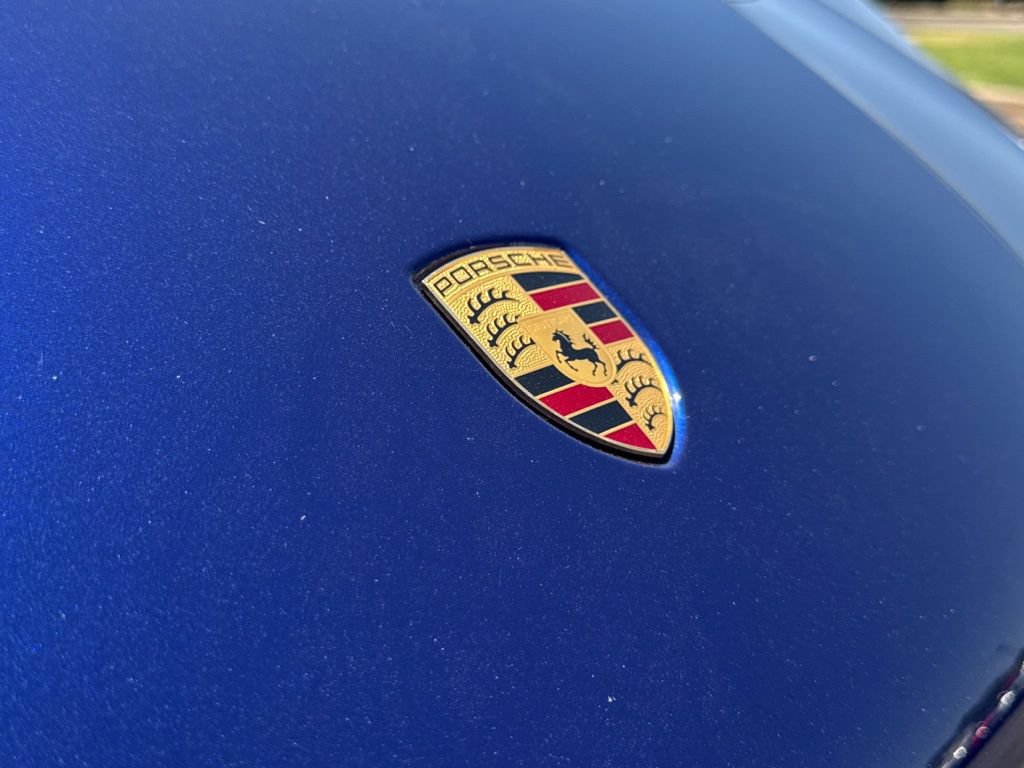 Used 2024 Porsche Macan w/ Smoking Package AWD/4WD image 54