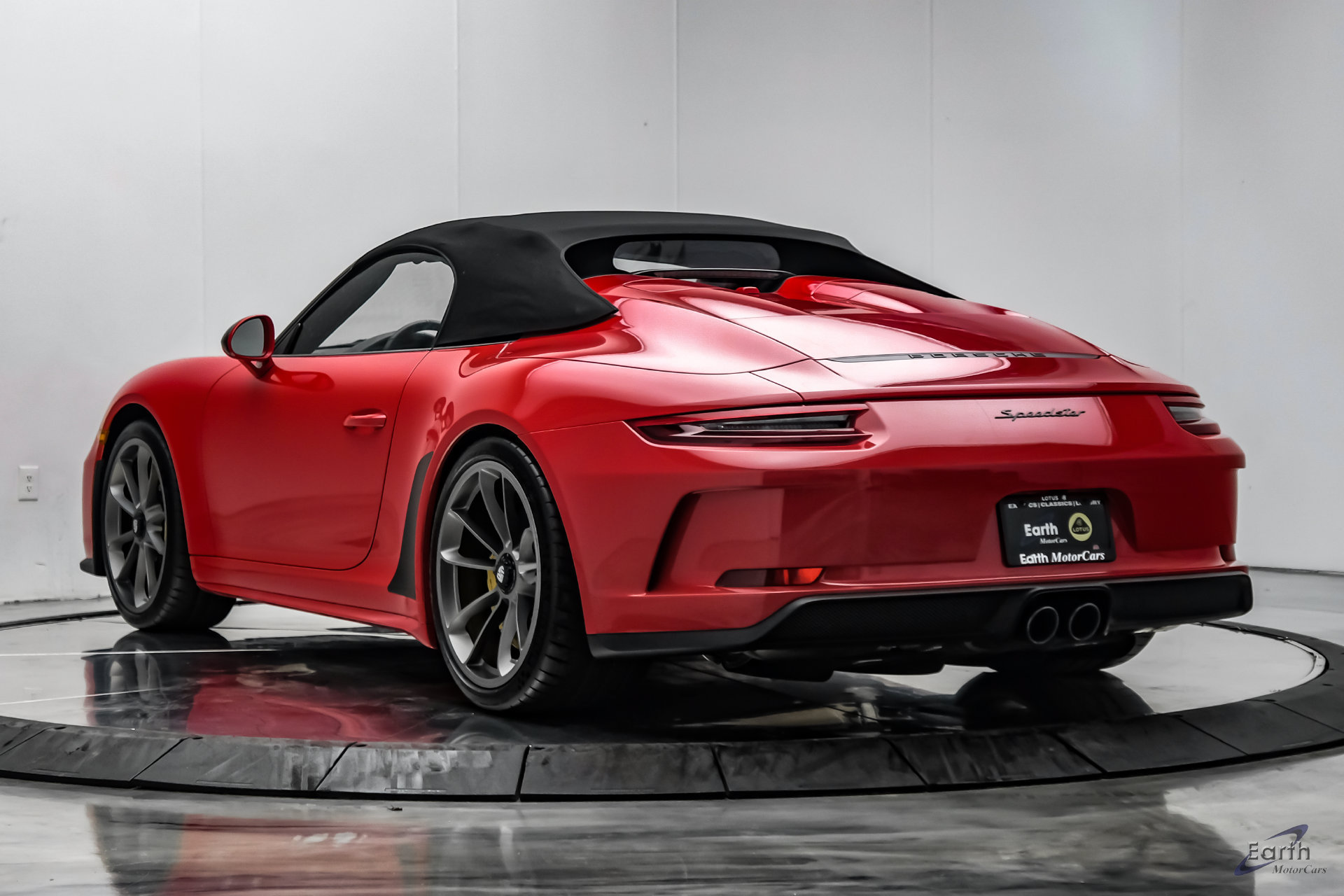 Used 2019 Porsche 911 Speedster RWD image 13