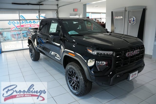 New 2026 GMC Canyon Elevation w/ Convenience Package