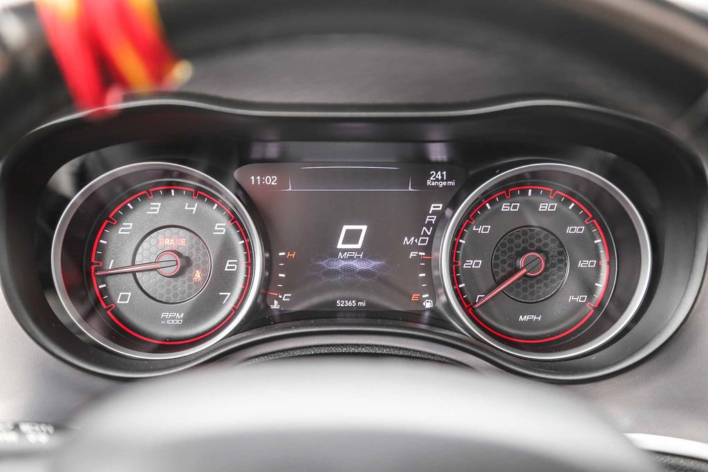 Used 2019 Dodge Charger SXT image 22