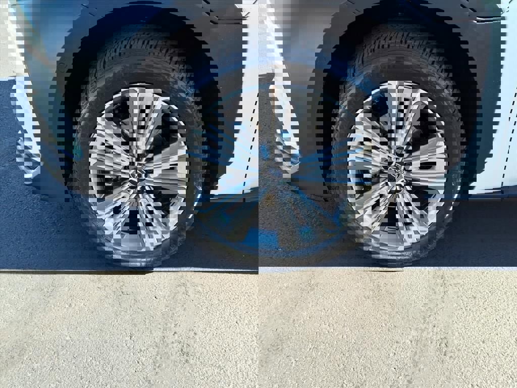 Certified 2023 Subaru Solterra AWD image 17