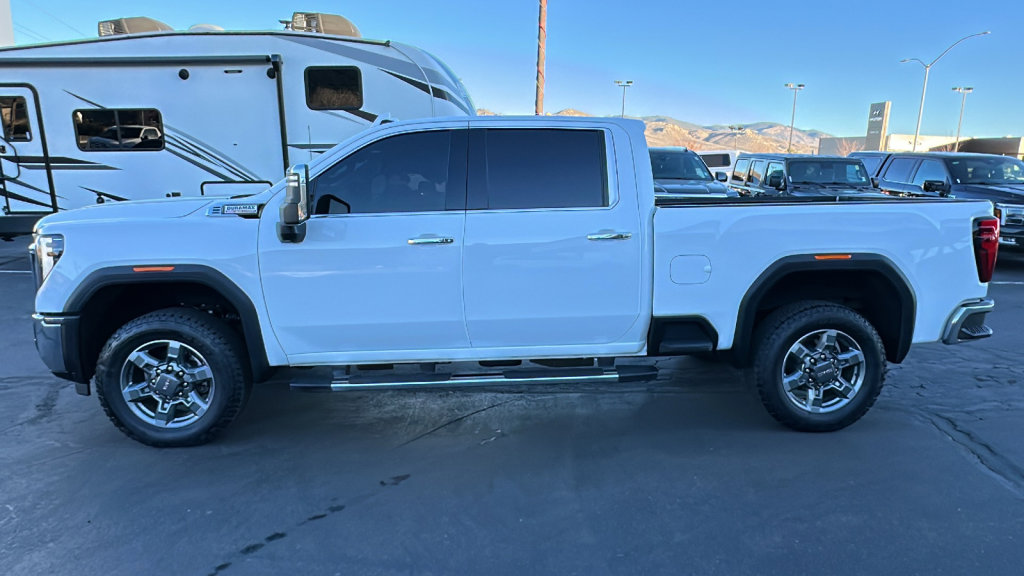 Used 2025 GMC Sierra 2500 SLT w/ SLT Premium Package image 6